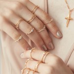 Lac Tay Nu Vang Trang 10K 