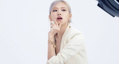 KIM HUU kết hợp với Rosé (Blackpink) ra mắt vòng cổ phiên bản giới hạn