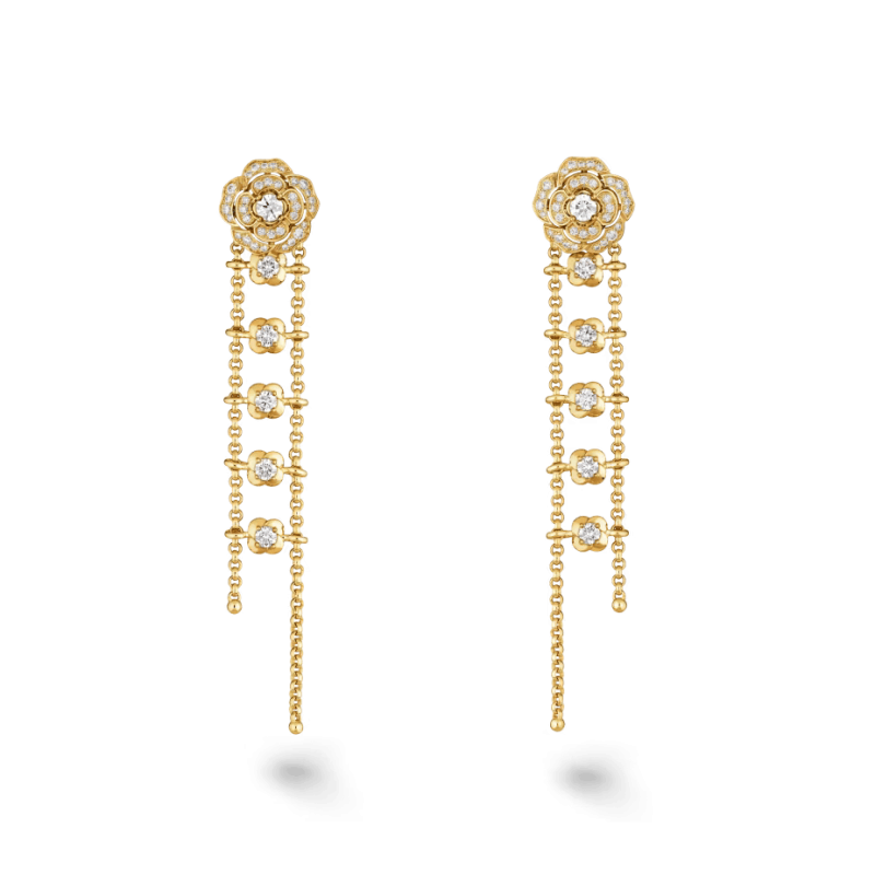 Khuyên tai có thể biến tấu Bouton