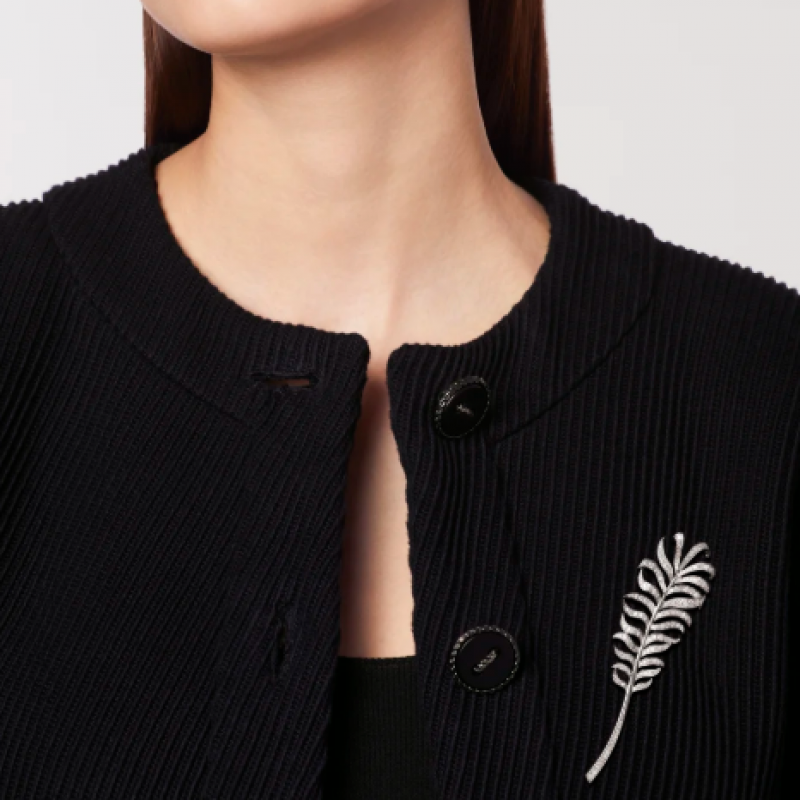 Cài áo Plume de CHANEL